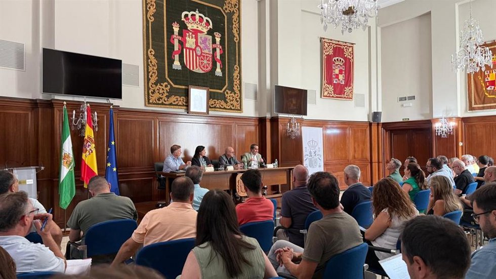 Reunión de coordinación para abordar actuaciones de prevención ante inundaciones.