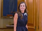 Foto: La Reina Letizia, espectacular, rescata su vestido boho-chic de Antik Batik más bonito del verano