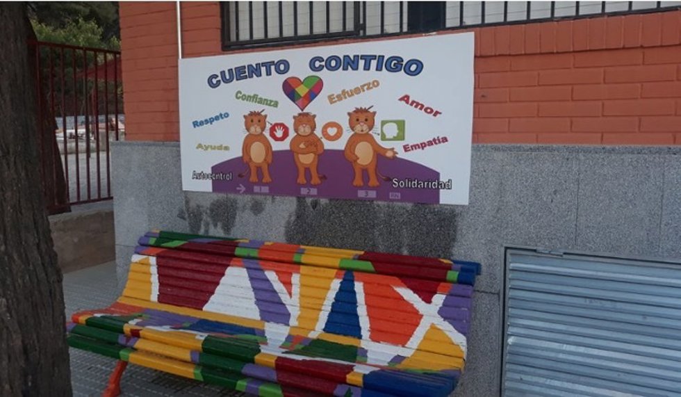 La Universidad de Murcia lleva el programa educativo 'Educar para Ser' a colegios de la Región