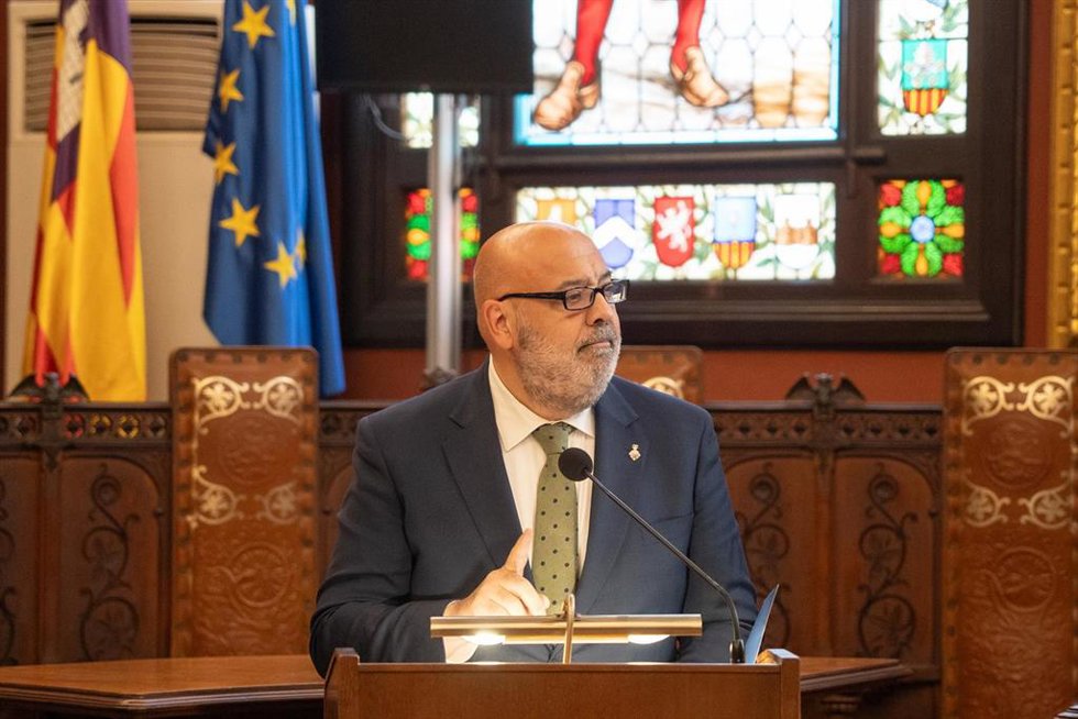 Archivo - El alcalde de Palma de Mallorca, Jaime Martínez Llabrés, durante el debate sobre el estado de la ciudad, en el Ayuntamiento, a 25 de mayo de 2026, en Palma de Mallorca, Baleares (España).
