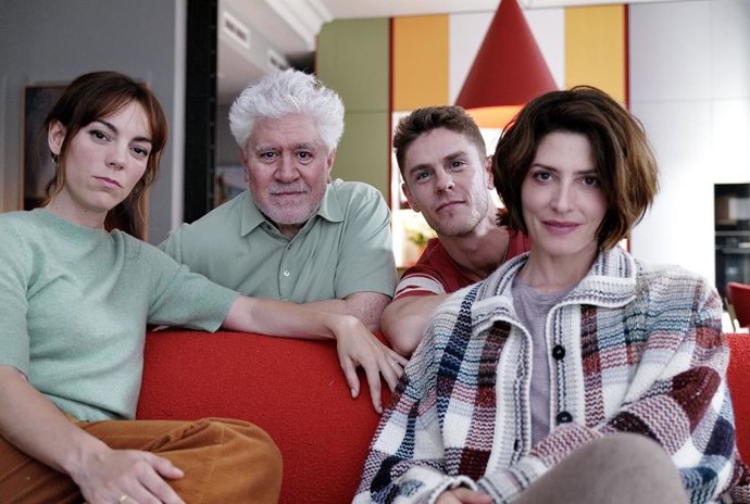 Archivo - La película estará protagonizada por Bárbara Lennie, Leonardo Sbaraglia, Aitana Sánchez-Gijón, Victoria Luengo, Patrick Criado, Milena Smit, y Quim Gutiérrez.