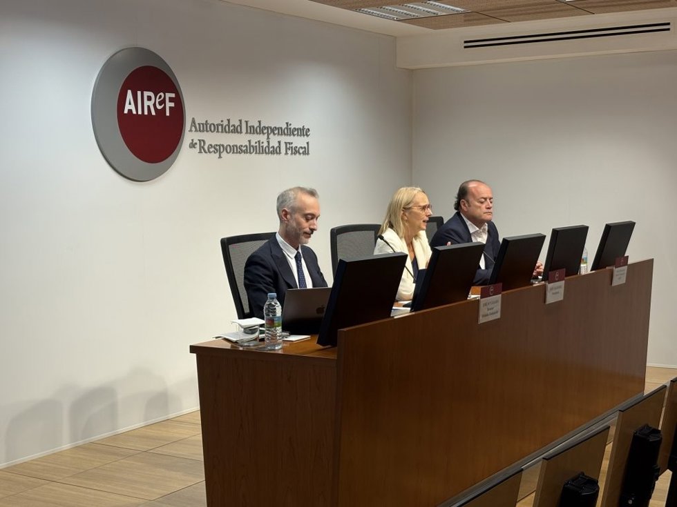Rueda de prensa de la AIReF