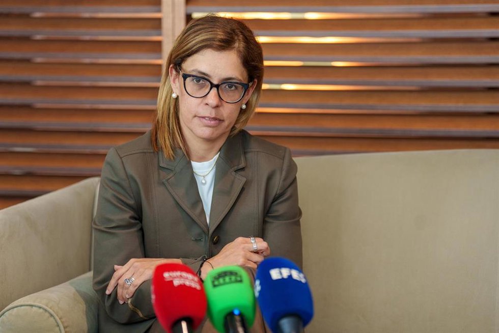 Archivo - La política gibraltareña Gemma Arias-Vásquez  durante un encuentro con periodistas españoles.