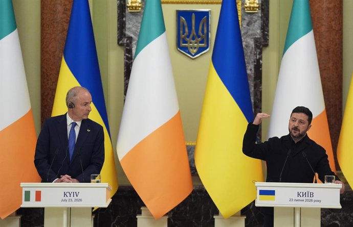 23 July 2026, Ukraine, Kiev: Taoiseach Micheal Martin (L) and Ukrainian President Volodymyr Zelensky hold a joint press conference at the Presidential Palace in Kiev. Photo: Niall Carson/PA Wire/dpa