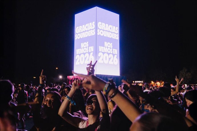 Archivo - Público en el festival Arenal Sound