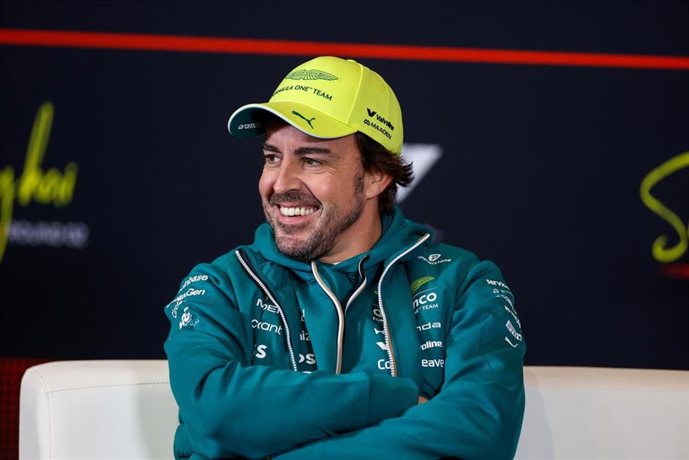 Archivo - El piloto español de F1 Fernando Alonso (Aston Martin), en el GP de China 2026.