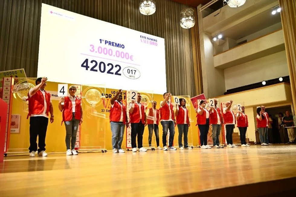 Sorteo de Oro de Cruz Roja celebrado en Granada.