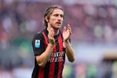Foto: Modric firma nuevo contrato con el Milan
