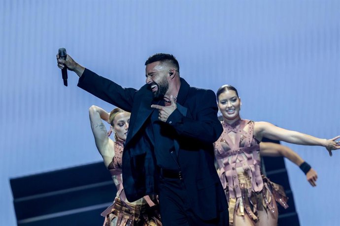 Archivo - El cantante Ricky Martin durante una actuación, en el WiZink Center, a 17 de julio de 2024, en Madrid (España). Enrique Martin Morales, conocido artísticamente como Ricky Martin, es un cantante y actor puertorriqueño. Su discografía que abarca l