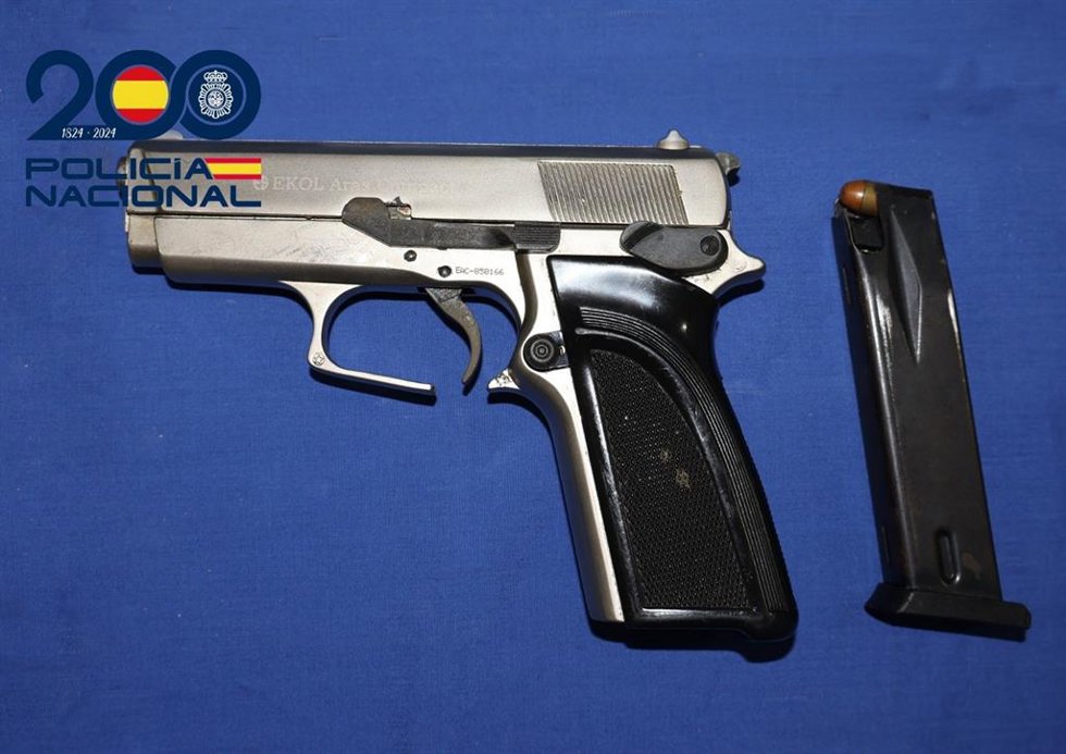 Pistola incautada