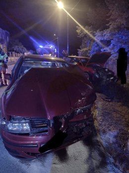 Accidente entre dos coches en Lousame (A Coruña), ocurrido en la noche del 23 de julio de 2026.