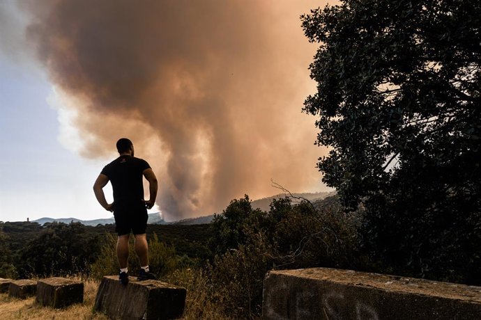 L'incendi a San Martín de Valdeiglesias (Madrid)