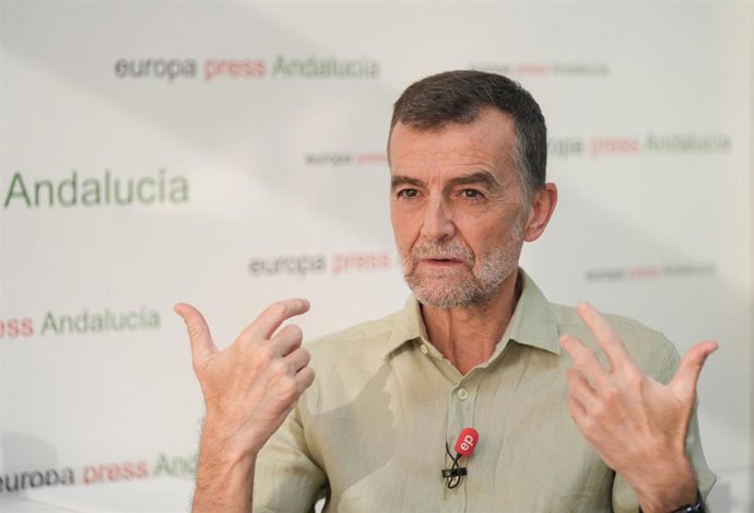 El coordinador federal de IU y portavoz del grupo parlamentario Por Andalucía, Antonio Maíllo, en una entrevista concedida a Europa Press.