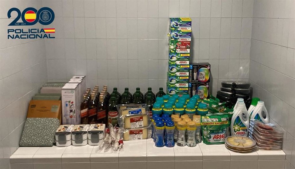 La Policía Nacional arresta a cinco mujeres por la sustracción de decenas de productos en comercios de Burgos