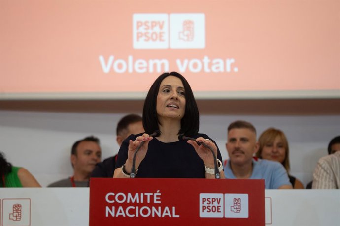 Archivo - Arxiu - La secretària d'Organització del PSOE, Rebeca Torró, intervé durant el Comitè Nacional del PSPV-PSOE, en la seu d'UGT-PV, a 19 de juliol del 2025