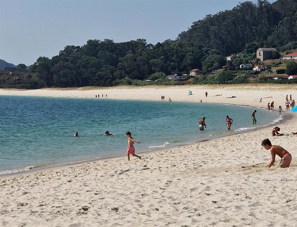 Archivo - Imagen de la playa de Rodas, en las Islas Cíes.
