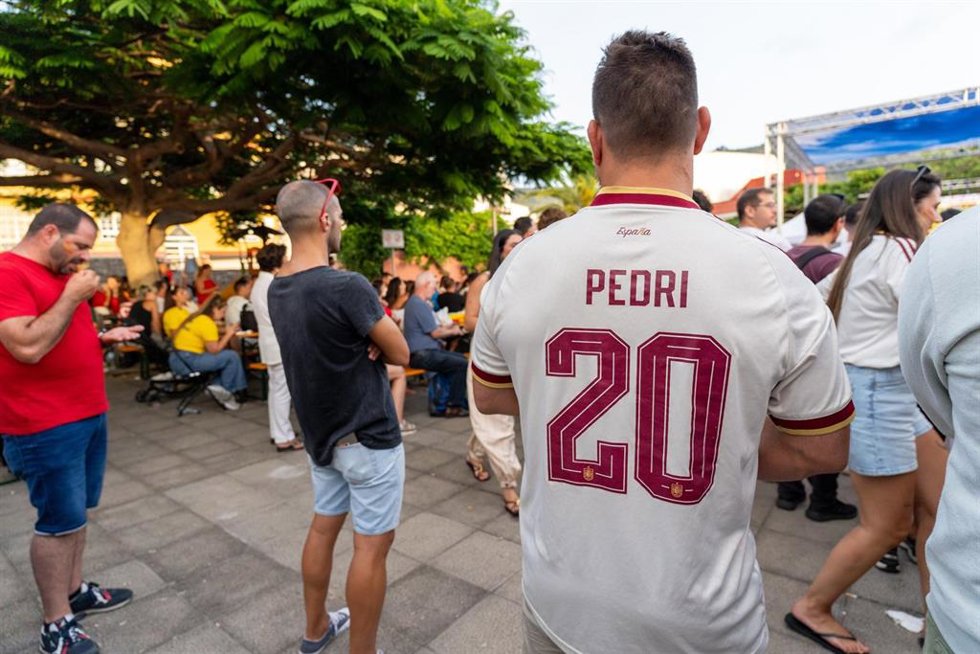 Aficionados de la selección española durante la final del Mundial de fútbol 2026, a 19 de julio de 2026, en Tegueste, Tenerife, Islas Canarias (España)