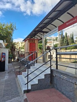 Renfe inicia las obras de mejora de accesibilidad e iluminación en andén en la estación de Torreblanca