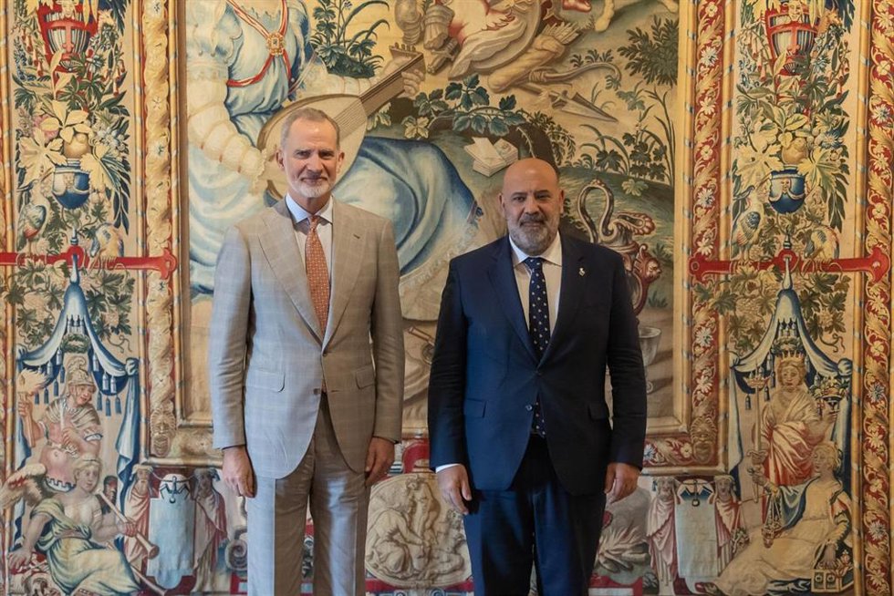 El alcalde de Palma de Mallorca, Jaime Martínez, durante una audiencia con el rey Felipe VI en el Palacio Real de la Almudaina, a 24 de julio de 2026, en Palma de Mallorca, Baleares (España). 