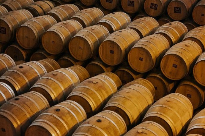 El Pleno del Consejo Regulador avanza en la 'Agenda Somos Rioja' con nuevas medidas de apoyo al inscrito