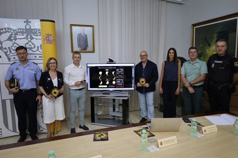 Reunión de coordinación por el próximo eclipse solar del 12 de agosto