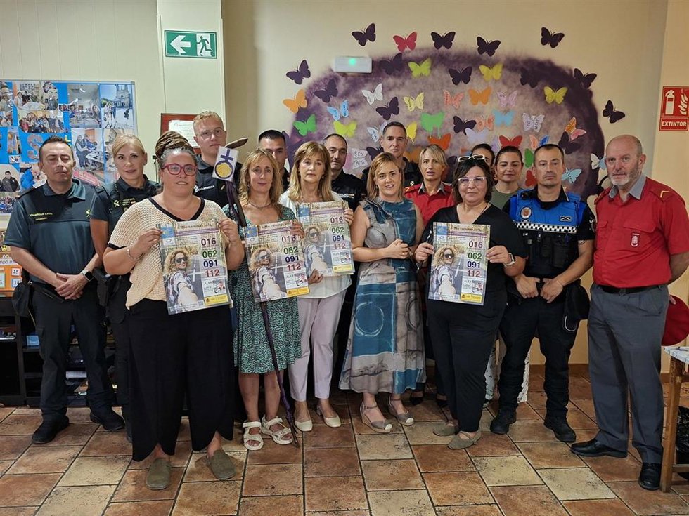 La campaña 'No caminas sola' llega a su sexta edición reforzando la seguridad de las peregrinas en el Camino de Santiago.
