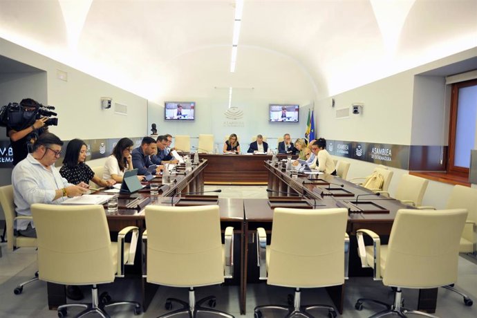 Reunión de la Comisión de Hacienda y Presupuestos