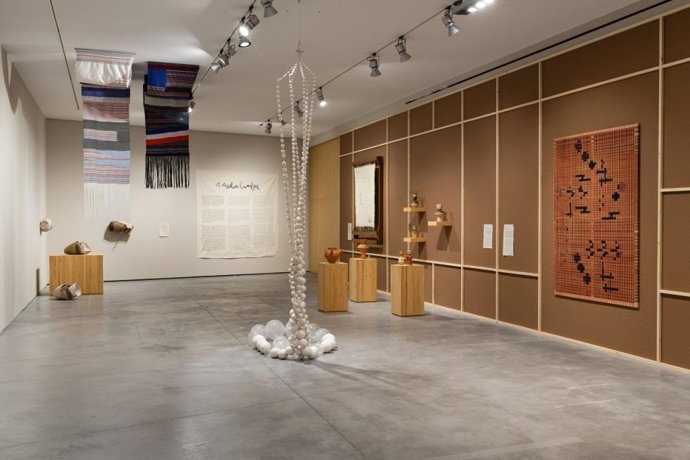 Muestra 'A media lumbre'