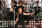 Foto: Jon Bon Jovi detiene su show en pleno concierto en el Madison Square Garden por problemas de salud