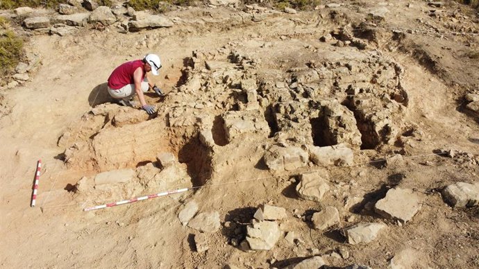 El domingo 26 de julio a partir de las 10.30 horas, antes de la protección del hallazgo, se presentarán los resultados de la decimo octava campaña de excavaciones en el lugar