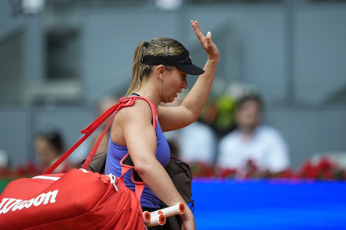 Archivo - Arquivo - A espanhola Paula Badosa demonstra decepção após perder para a austríaca Julia Grabher durante o Mutua Madrid Open 2026, torneio ATP Masters 1000 e WTA 1000, na La Caja Mágica, em 21 de abril de 2026, em Madri, Espanha.