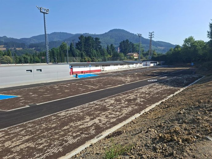 Laudio estrena su nuevo aparcamiento en el barrio de Latiorro con 81 plazas