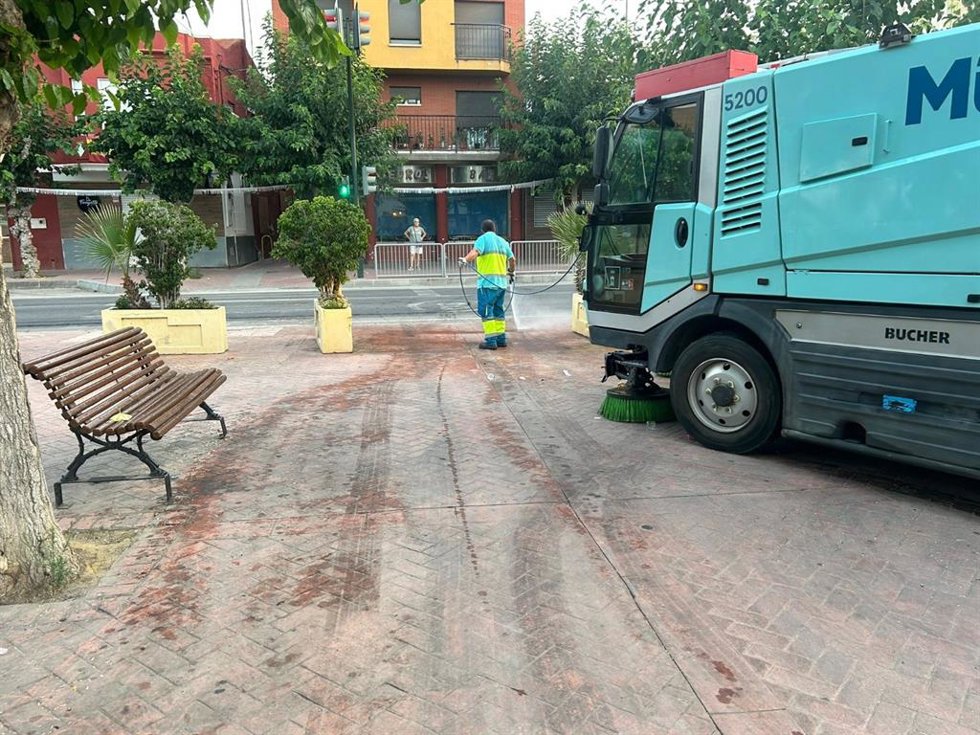 Operarios limpieza