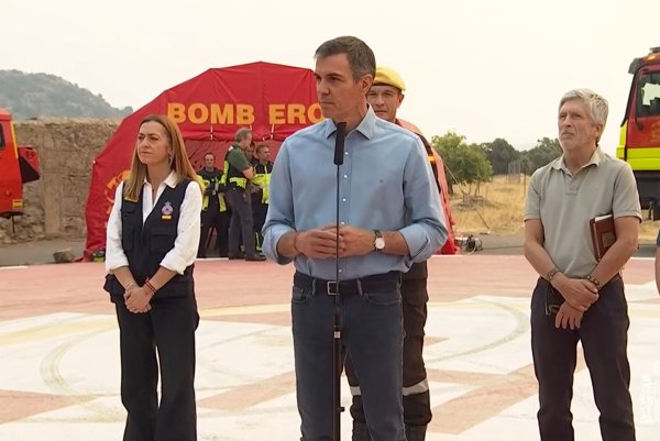 Sánchez avisa que la situación de los fuegos en Madrid y Ávila es "compleja" pero hay una "ventana de oportunidad"