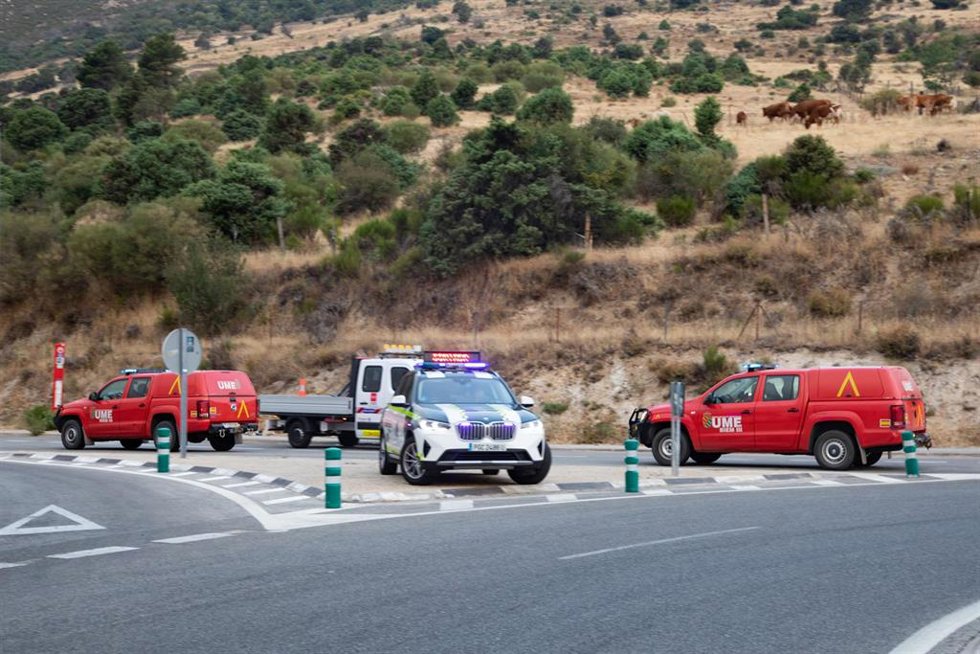Corte de carretera hacia Robledo de Chavela