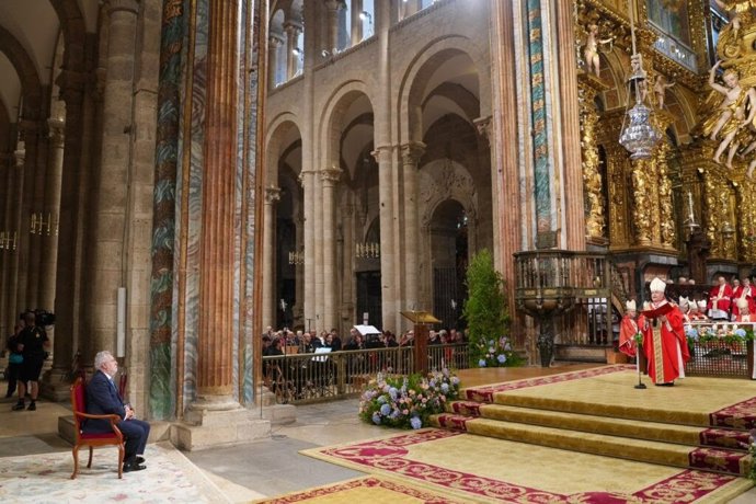 El Arzobispo de Santiago de Compostela, monseñor Francisco José Prieto, preside la misa de la Solemnidad del Apóstol Santiago, a 25 de julio de 2026.
