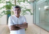Foto: El catedrático de la Universidad de Granada Juan Lupiáñez, en el jurado que preselecciona los futuros billetes de euro