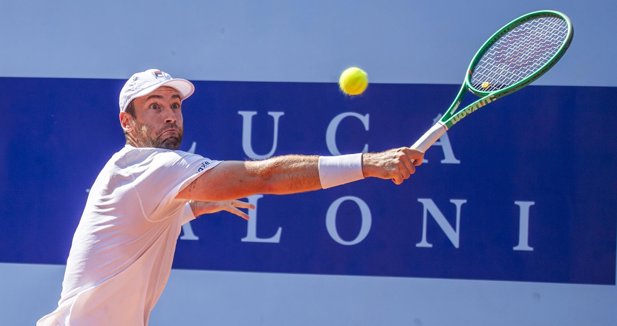 Tenis