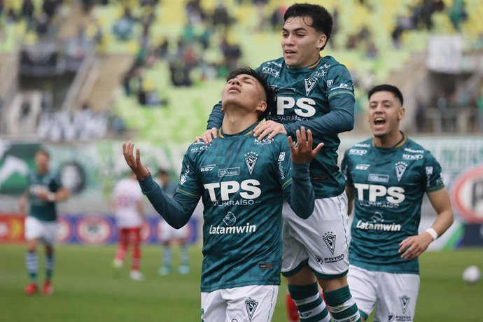 Futbol, Santiago Wanderers vs Union San Felipe Fecha 17, Liga de Ascenso 2026 El jugador de Santiago Wanderers, Ignacio Flores,  celebra su gol contra Union San Felipe durante el partido de la Liga de Ascenso disputado en el estadio Elias Figueroa de