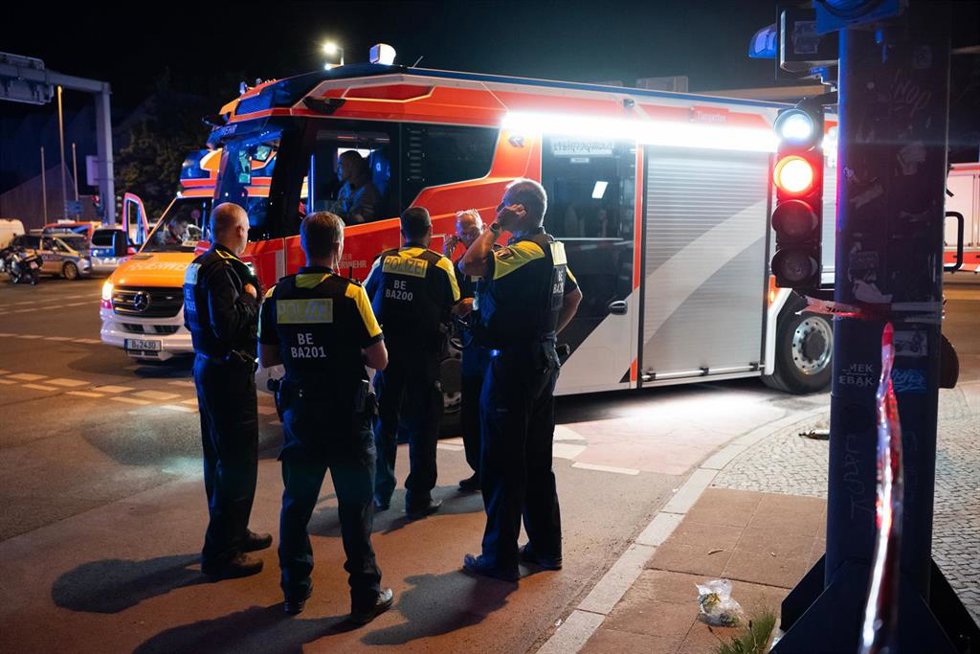 Fuerzas del orden tras el atropello en la capital, Berlín