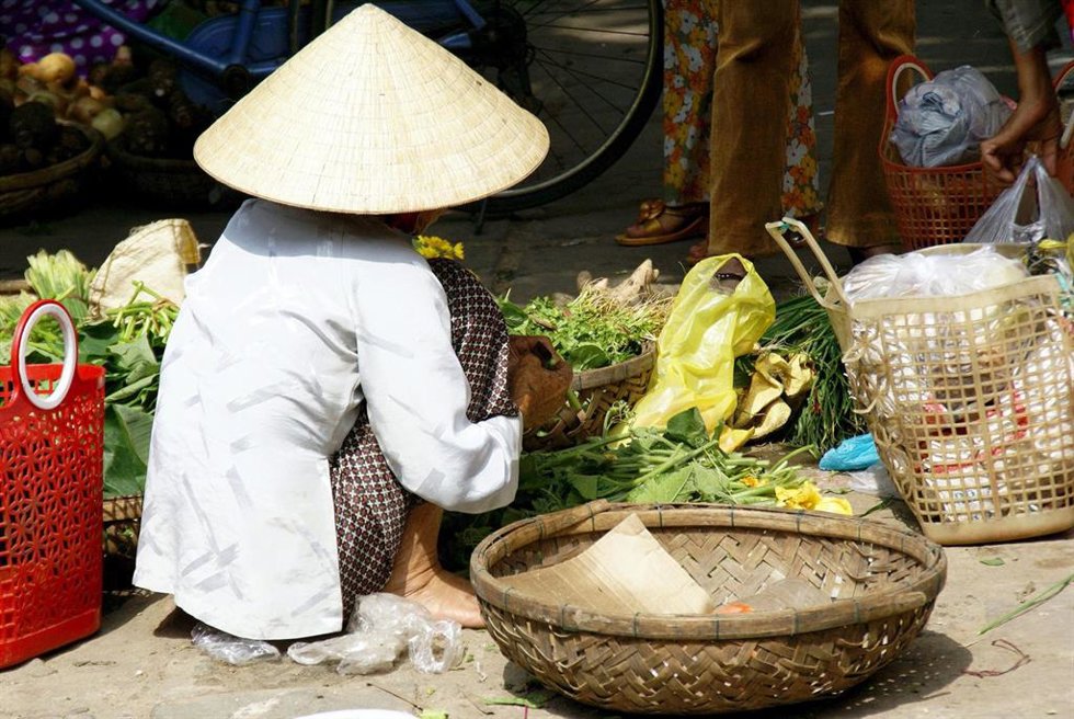 Archivo - Una mujer en Vietnam.
