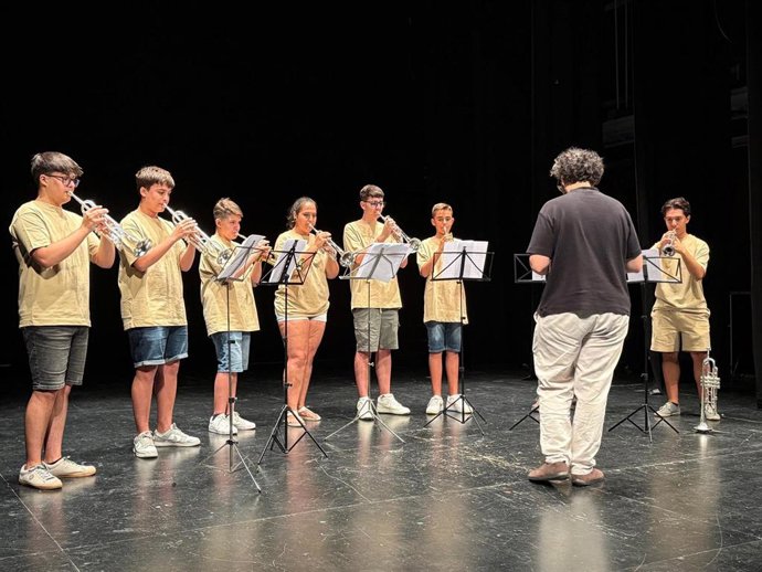 El Teatro Apolo pone el broche de oro a D'Gata Brass Week