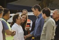 Sánchez afirma que la noche "ha sido positiva" en los incendios de Ávila y Madrid pero "quedan horas complejas"