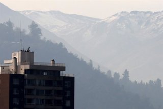 Santiago, 14 de junio de 2026. Preemergencia ambiental en la Region Metropolitana. Jonnathan Oyarzun/Aton Chile