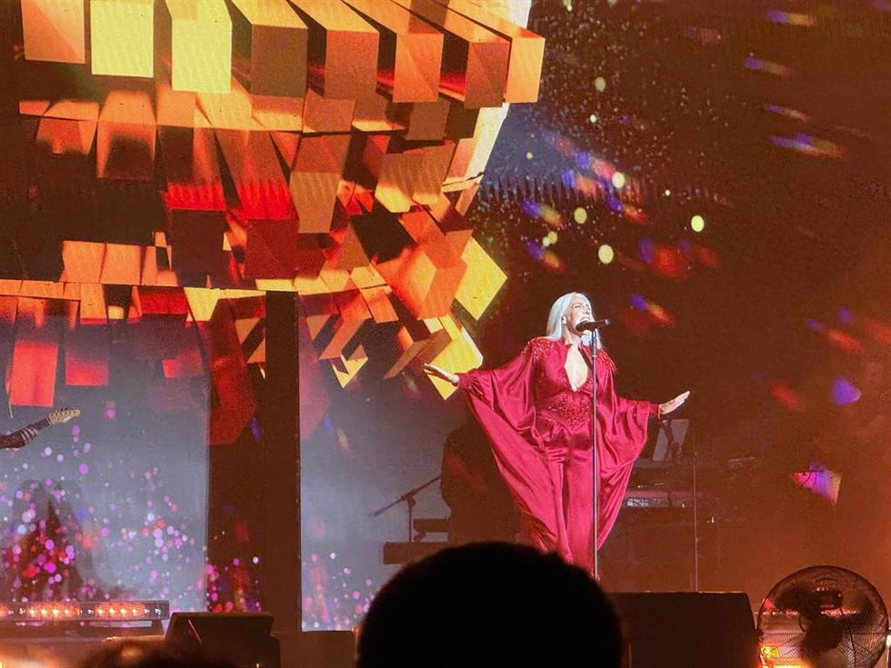 La artista Mónica Naranjo en el concierto ofrecido en la Plaza de Toros de Almería.