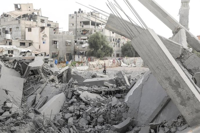 Secuelas de un ataque israelí en la Franja de Gaza 