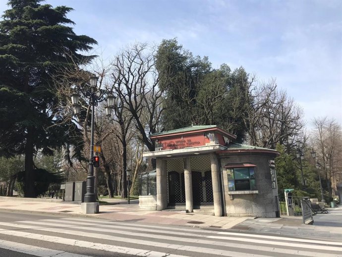 Archivo - Oficina de turismo de Oviedo, 'El Escorialin'.