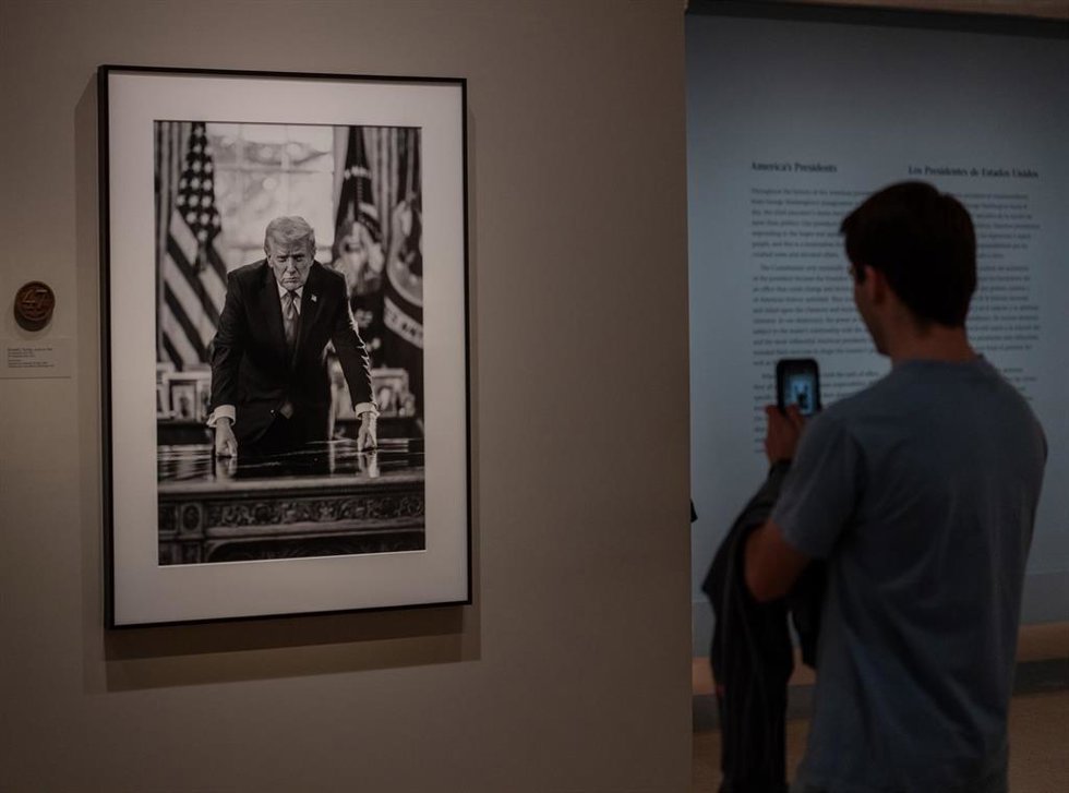 Archivo - Retrato de Donald Trump en la Galería Nacional de Retratos Smithsonian en Washington D.C. 