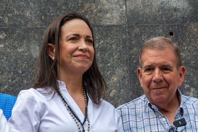 Archivo - Arquivo - A líder da oposição da Venezuela, María Corina Machado, e o ex-candidato da oposição, Edmundo Gonzalez