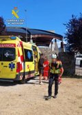 La Guardia Civil rescata a dos senderistas indispuestos en el municipio de Posada de Valdeón (León)